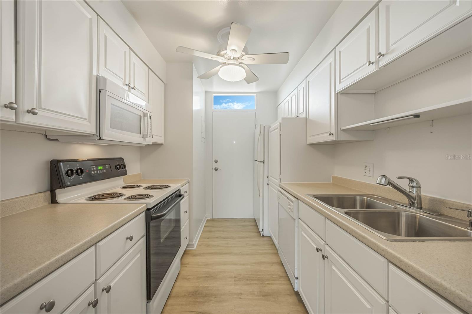 WINTER PARK GARDENS CONDO - Residential Lease