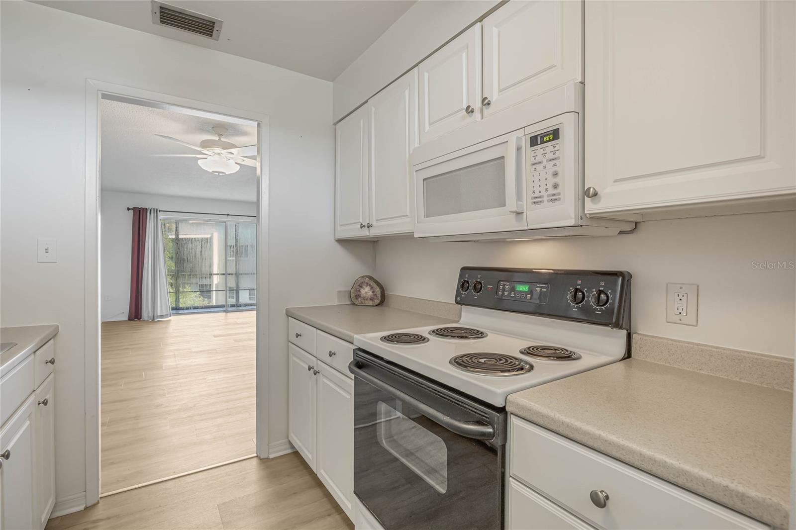WINTER PARK GARDENS CONDO - Residential Lease