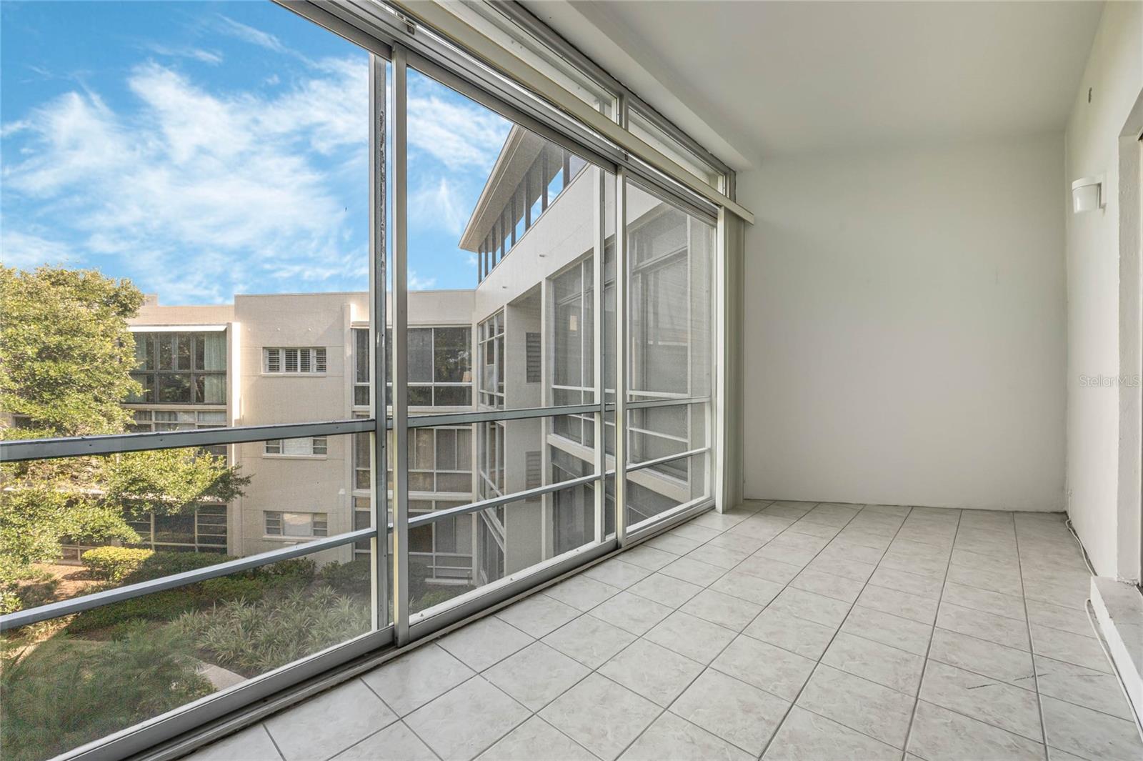 WINTER PARK GARDENS CONDO - Residential Lease