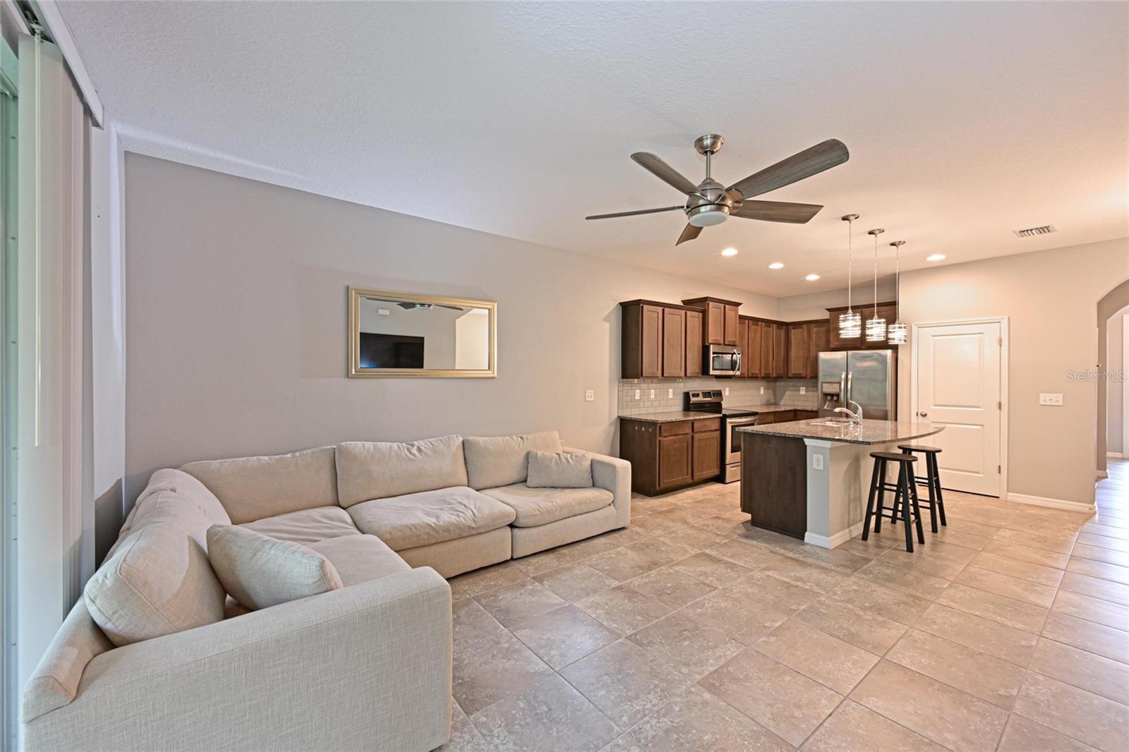 LANDING PH 1 - Residential