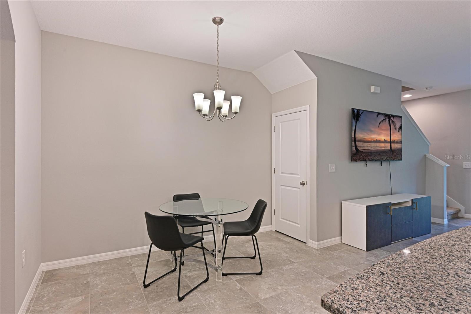 LANDING PH 1 - Residential