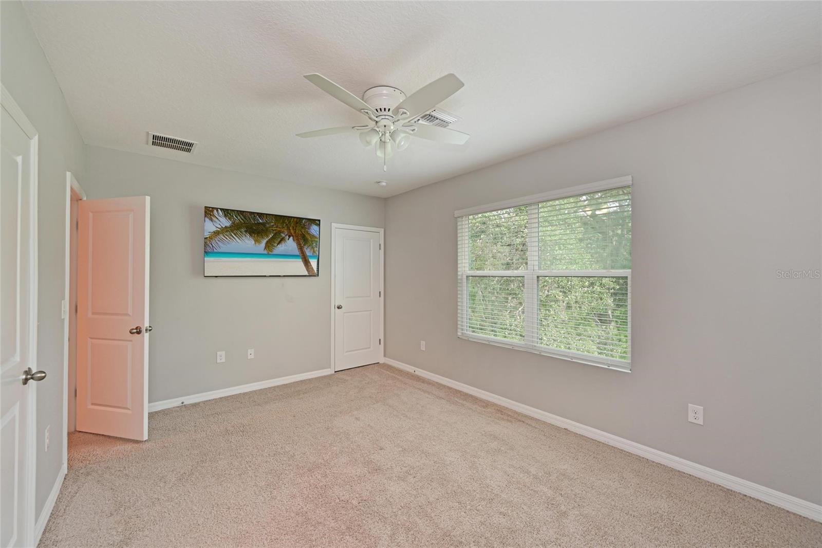 LANDING PH 1 - Residential