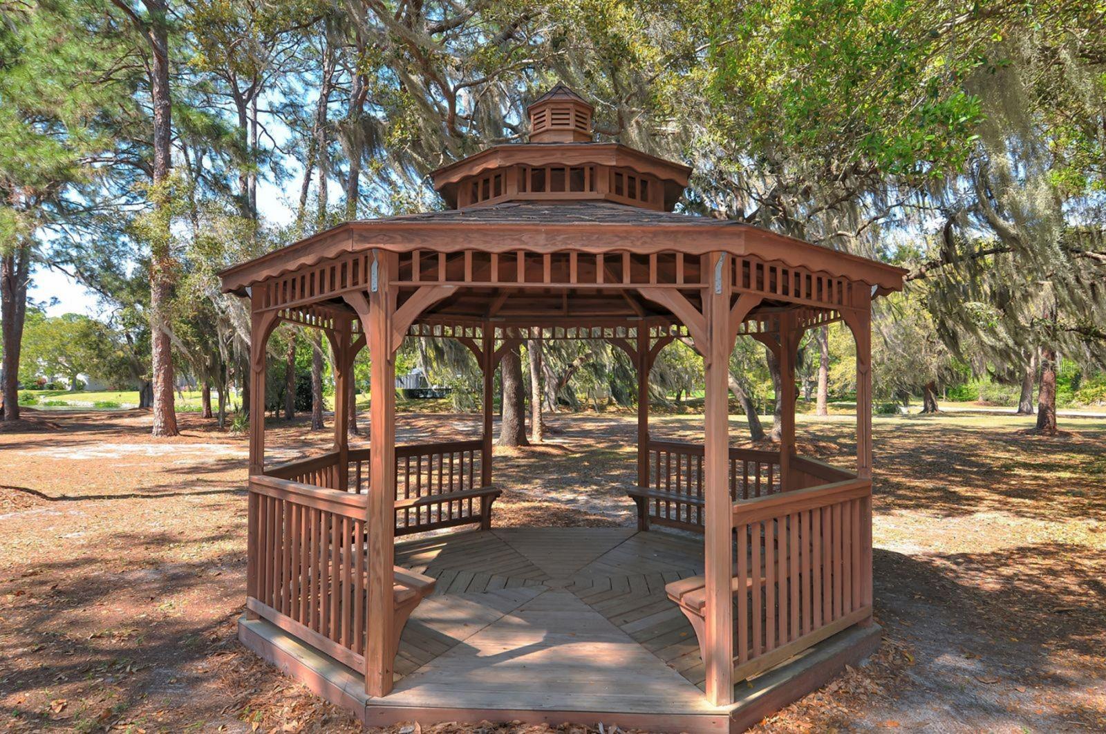 BENT TREE VILLAGE - Residential