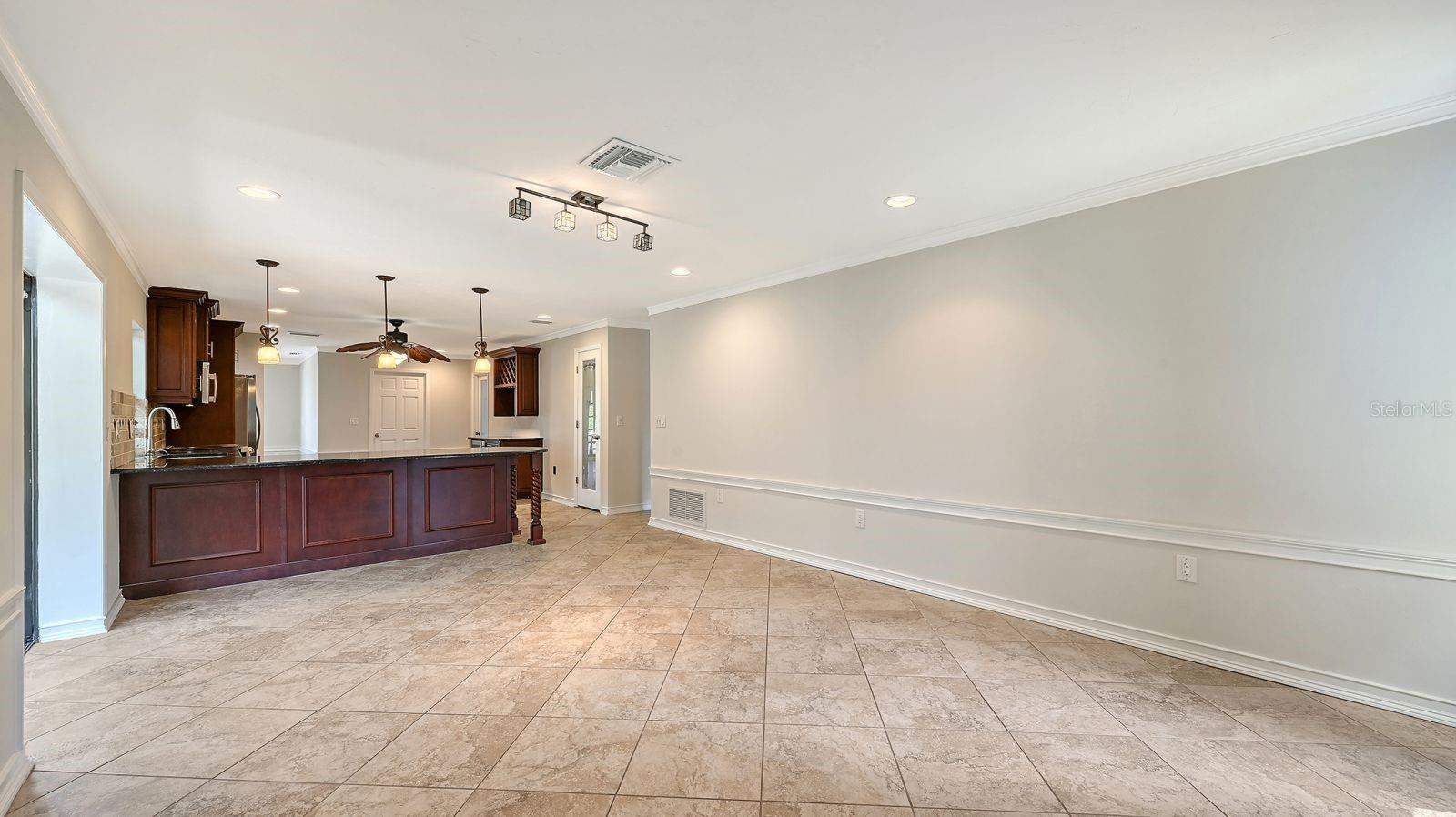 BENT TREE VILLAGE - Residential