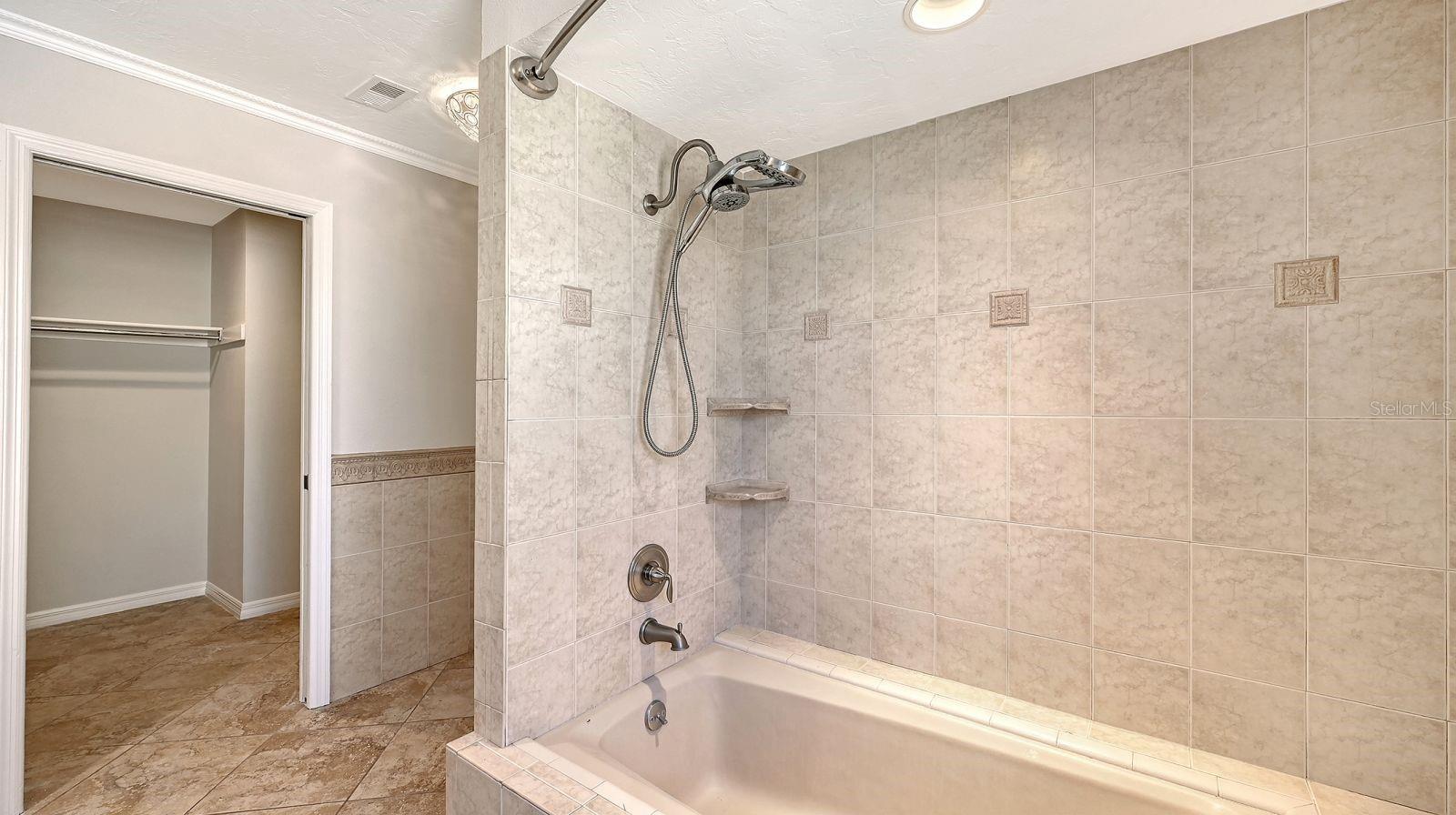 BENT TREE VILLAGE - Residential