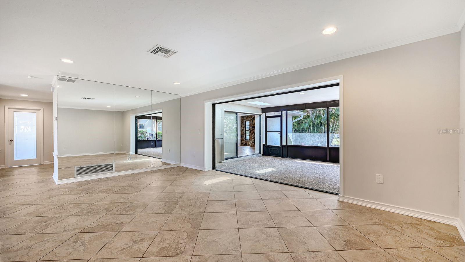 BENT TREE VILLAGE - Residential