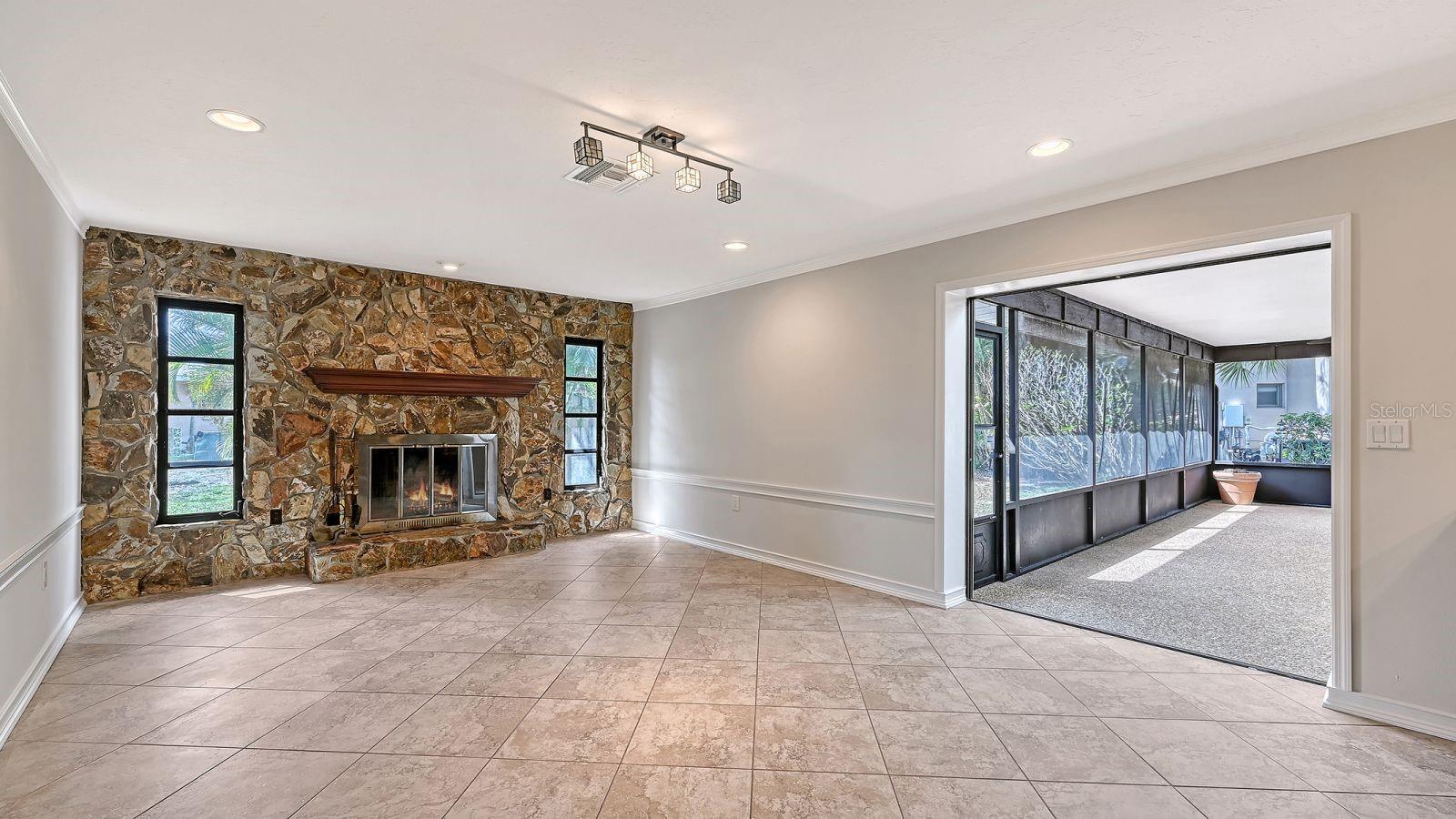 BENT TREE VILLAGE - Residential