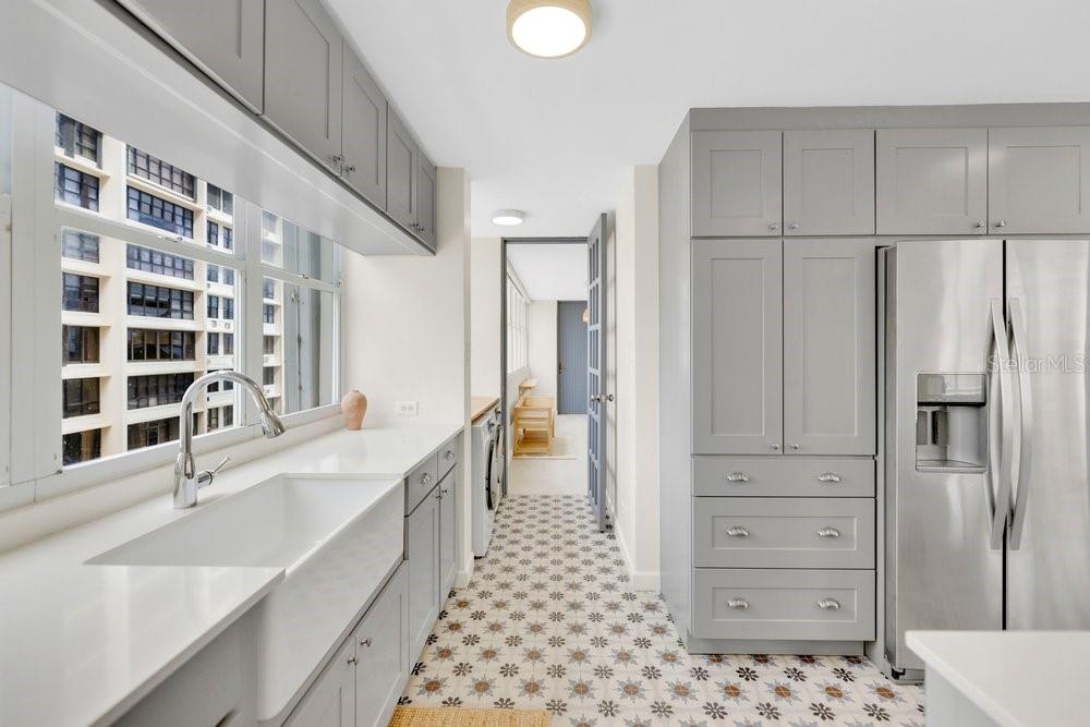 CONDOMINIO LAS OLAS - Residential