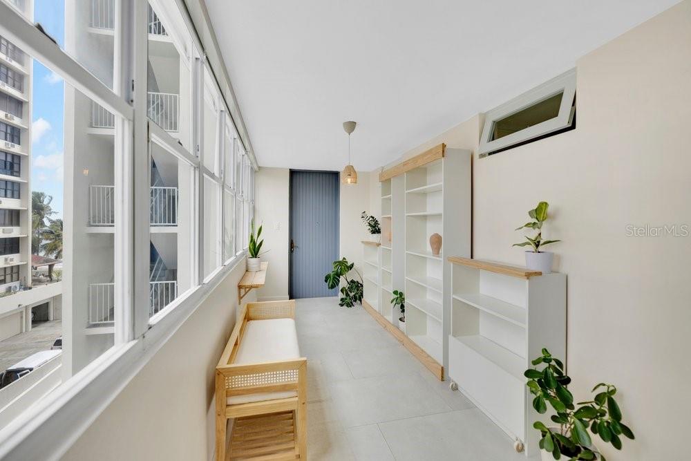 CONDOMINIO LAS OLAS - Residential