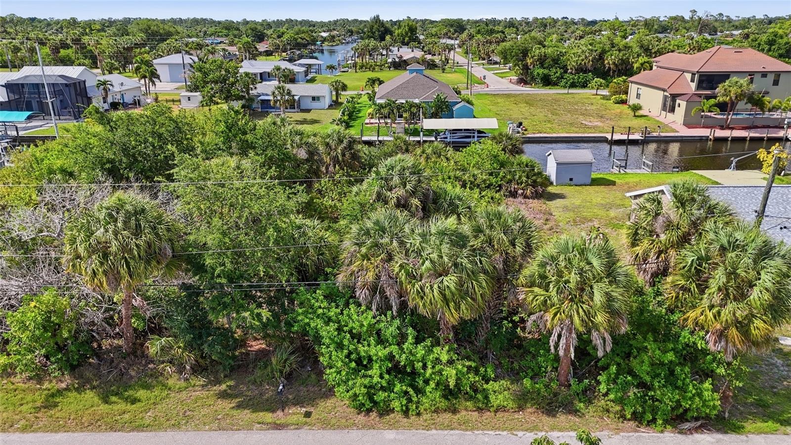PORT CHARLOTTE SEC 079 - Land