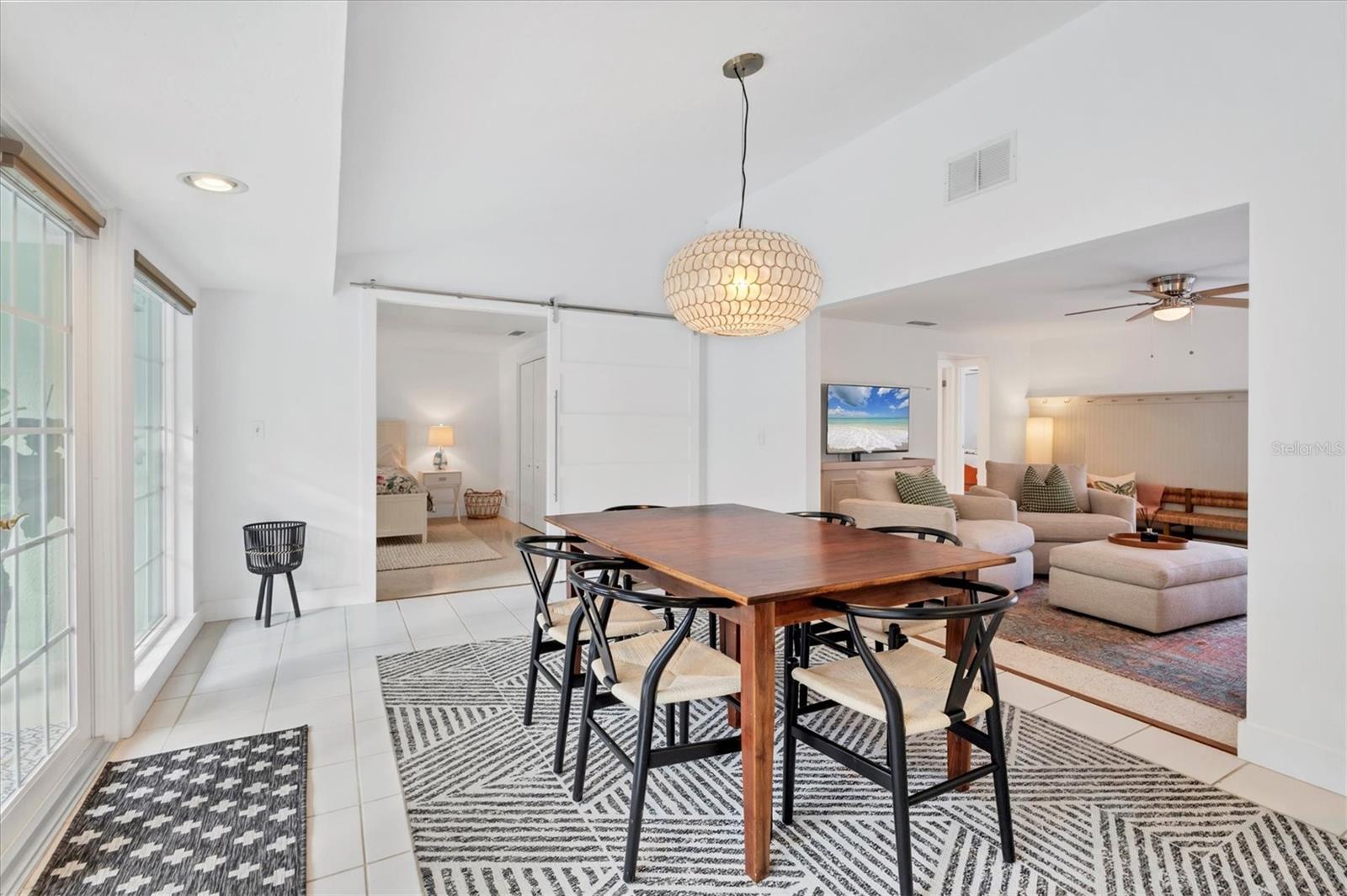 SIESTA BEACH - Residential