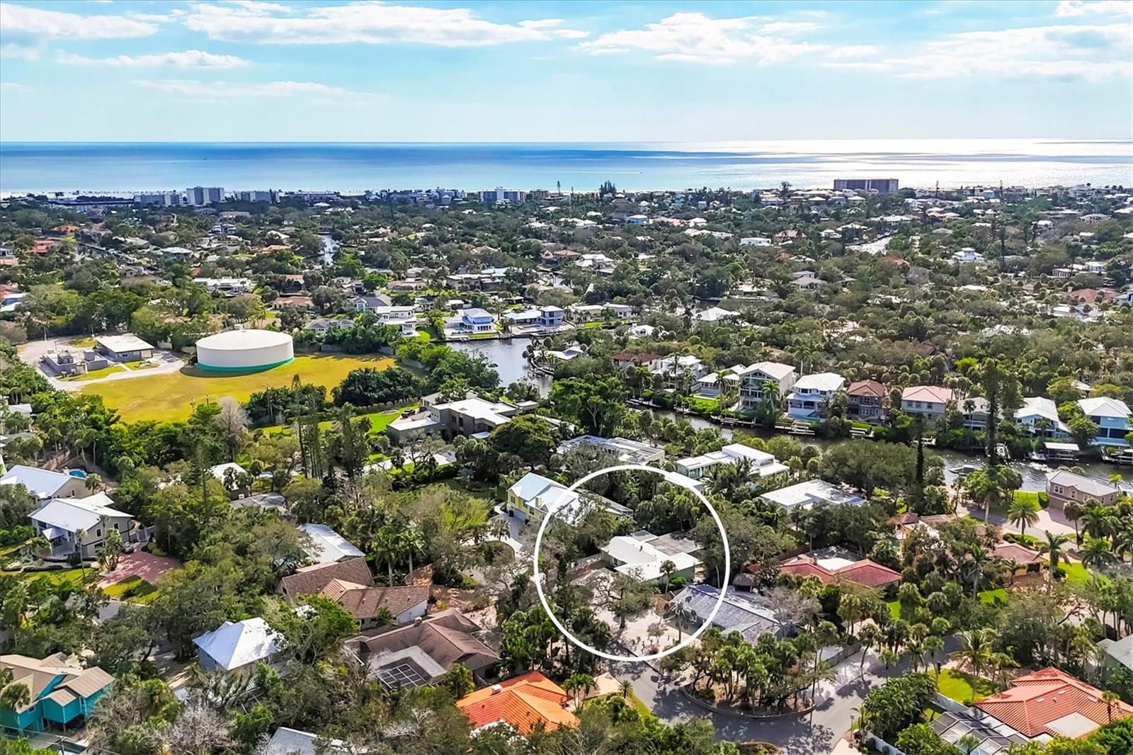 SIESTA BEACH - Residential