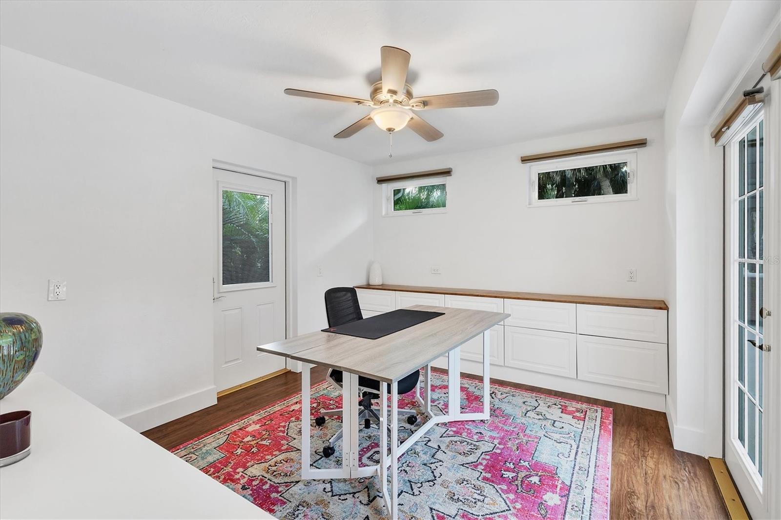 SIESTA BEACH - Residential