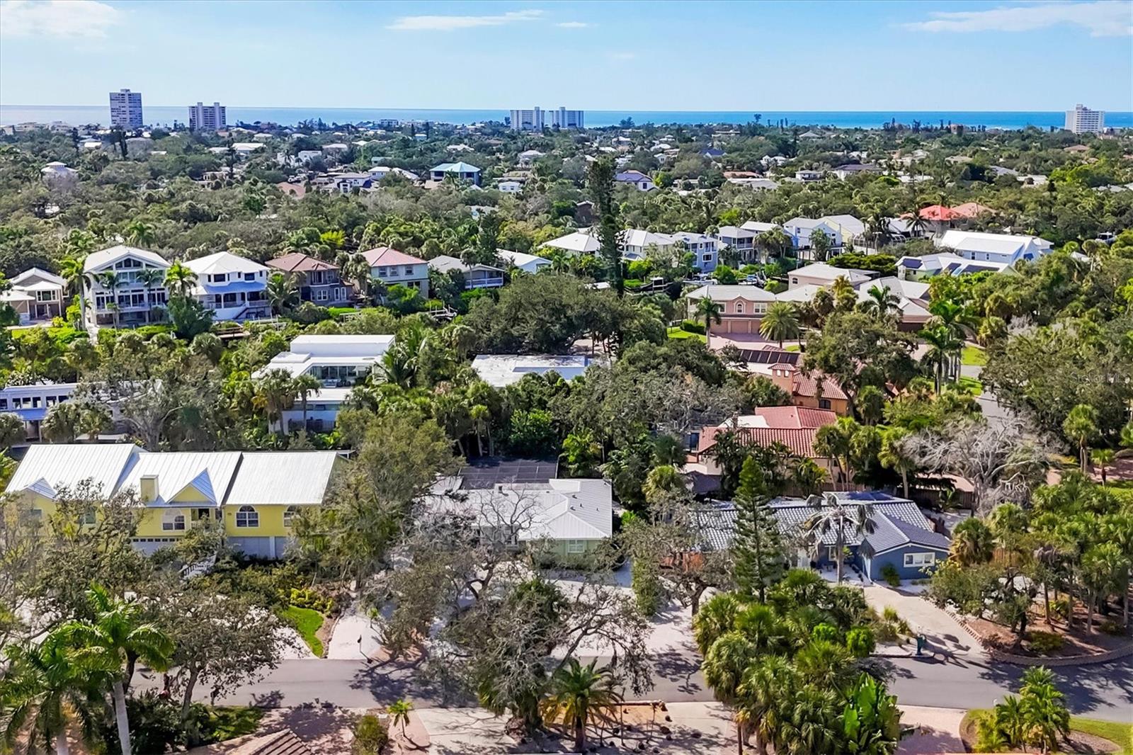 SIESTA BEACH - Residential