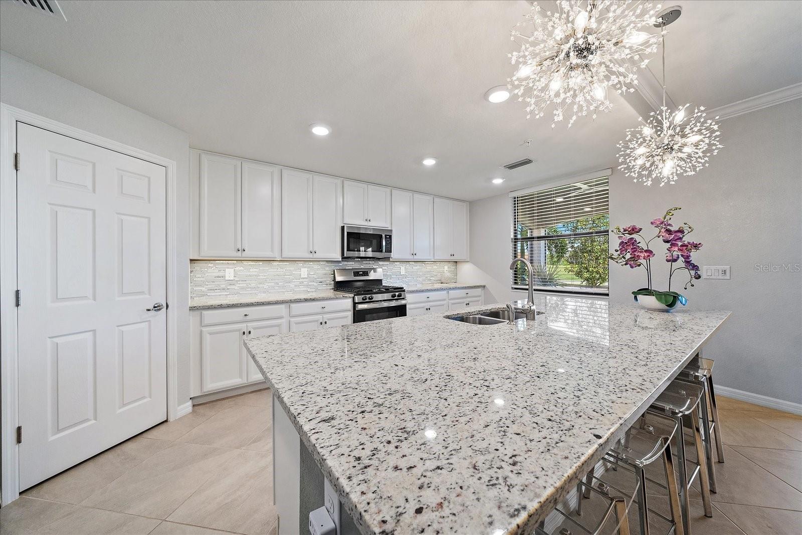 LAKEWOOD NATIONAL - Residential