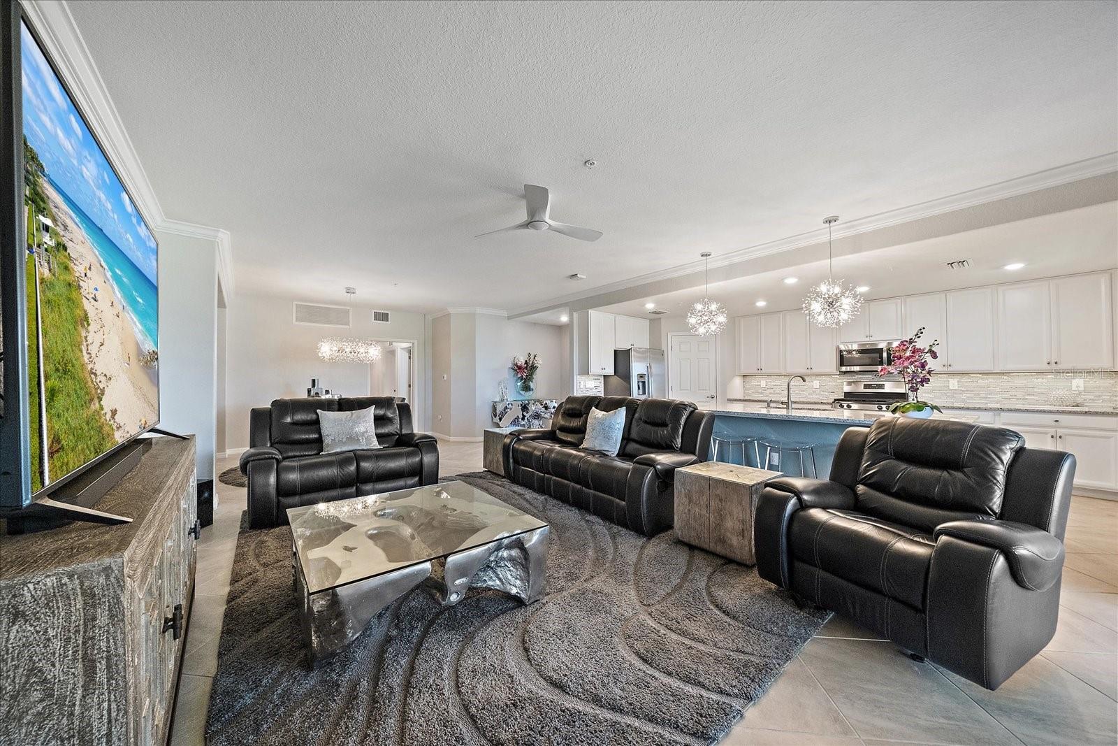 LAKEWOOD NATIONAL - Residential