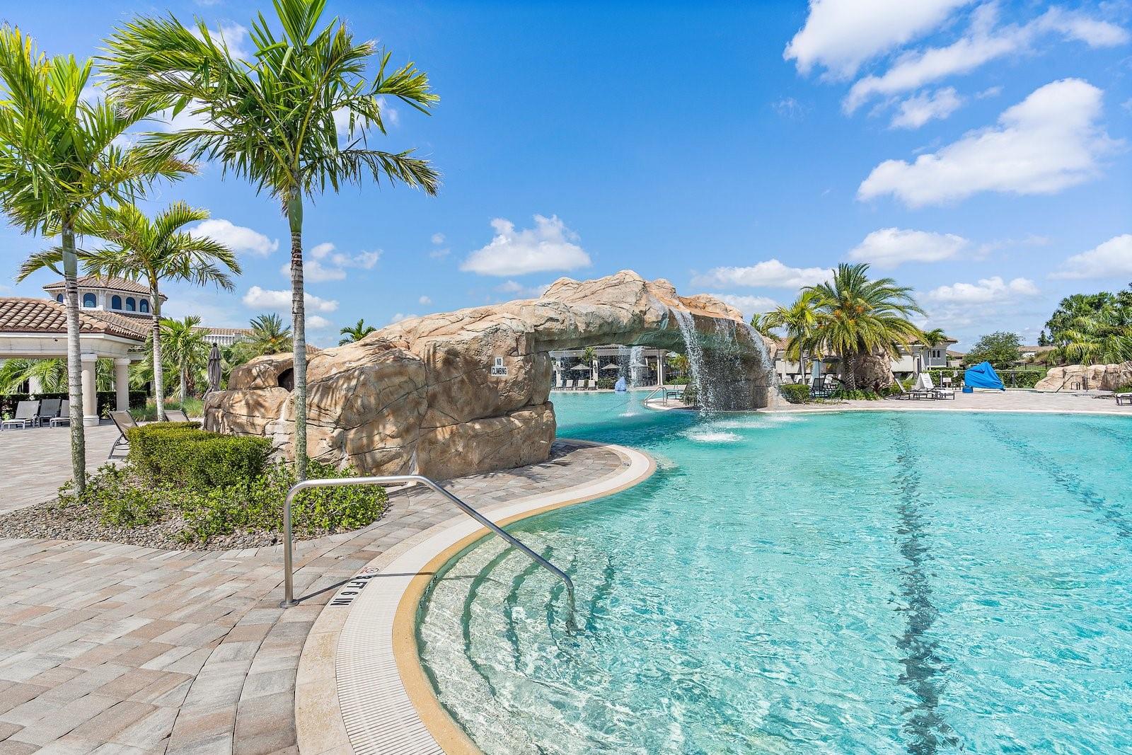 LAKEWOOD NATIONAL - Residential