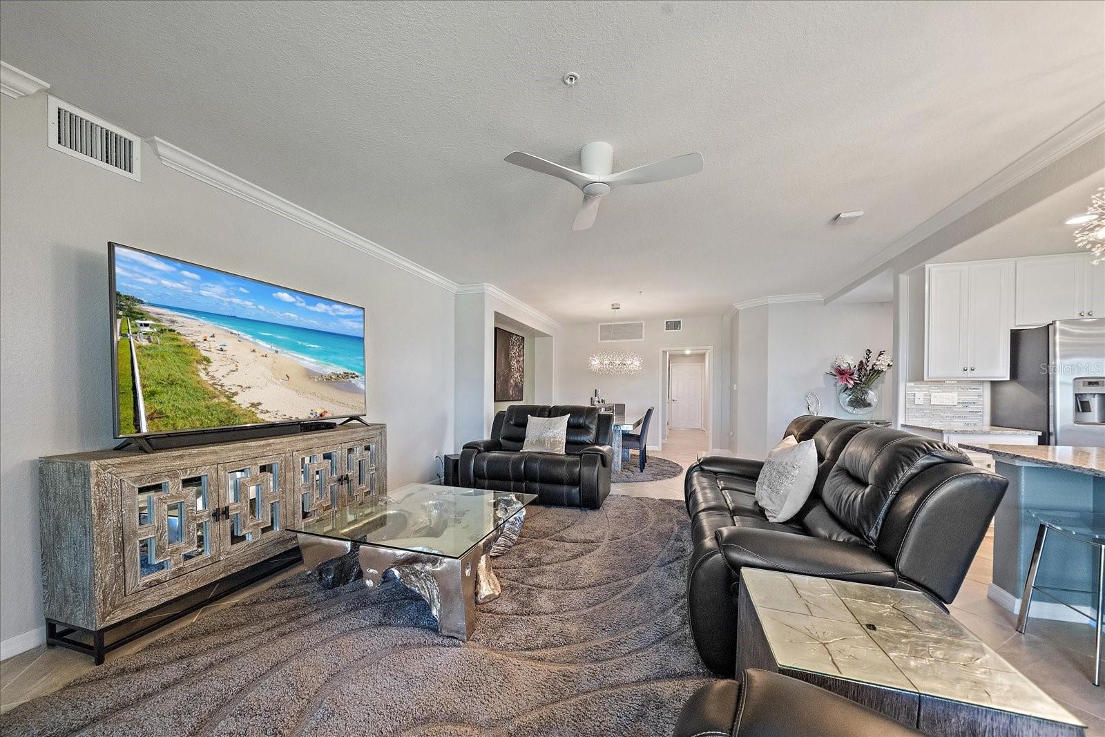 LAKEWOOD NATIONAL - Residential