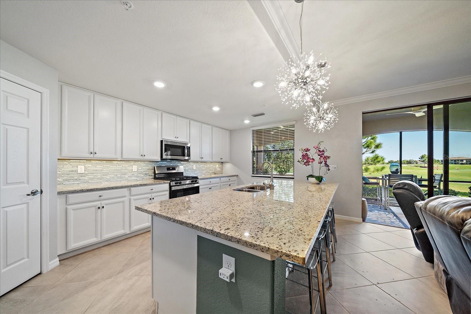 LAKEWOOD NATIONAL - Residential