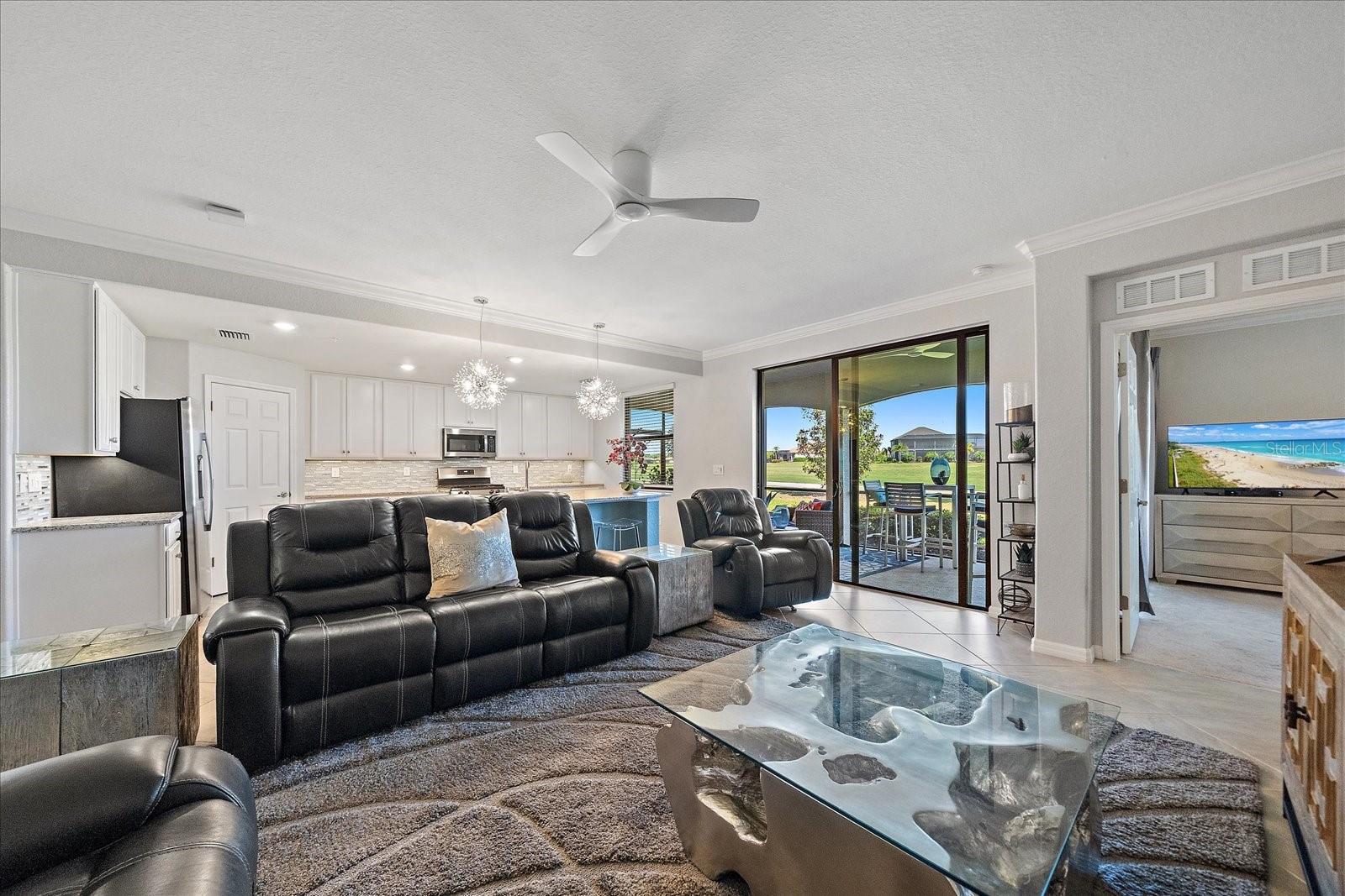 LAKEWOOD NATIONAL - Residential