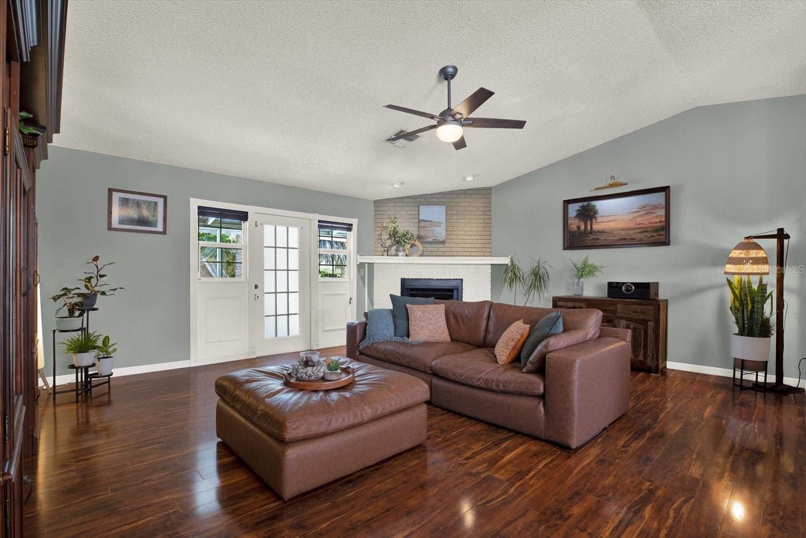 BLUE JAY WOODLANDS-PHASE 1 - Residential