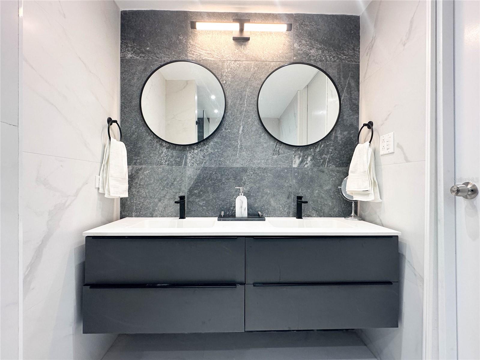 CONDESA DEL MAR 1205 - Residential Lease