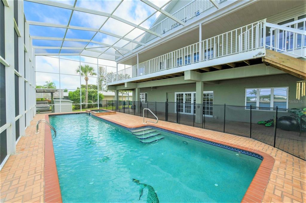 GROVE CITY SHORES - Residential