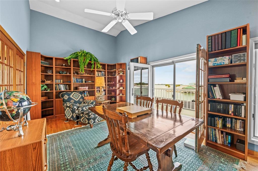 GROVE CITY SHORES - Residential