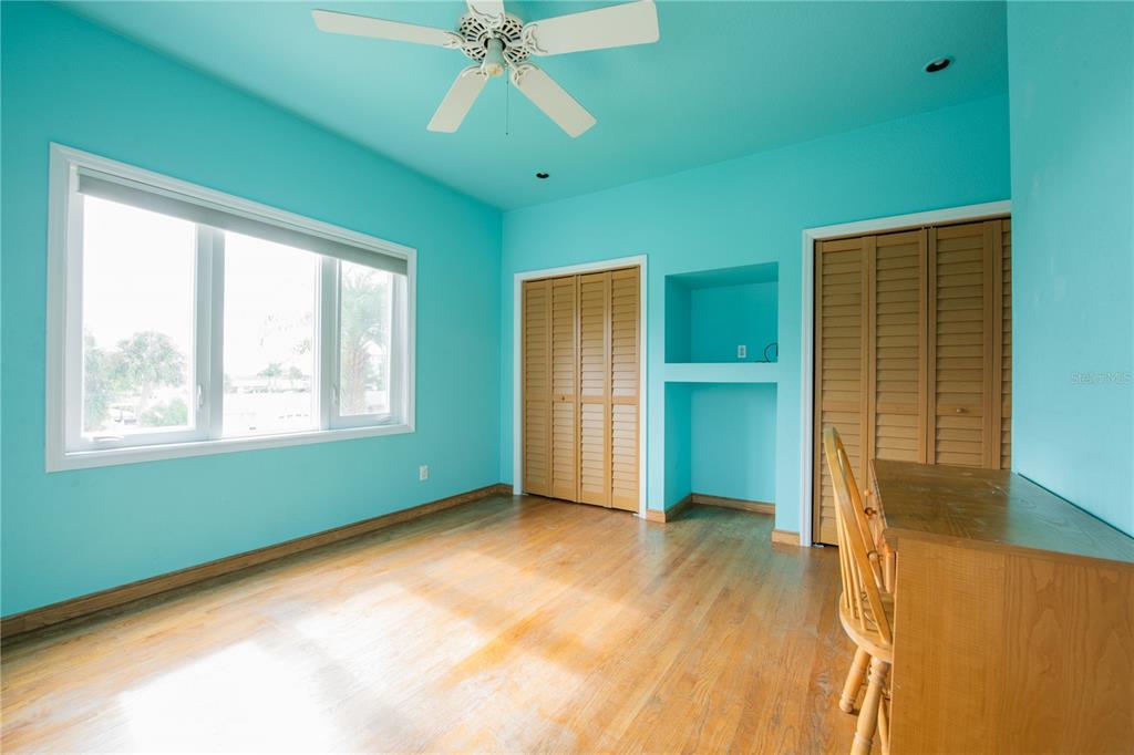 GROVE CITY SHORES - Residential