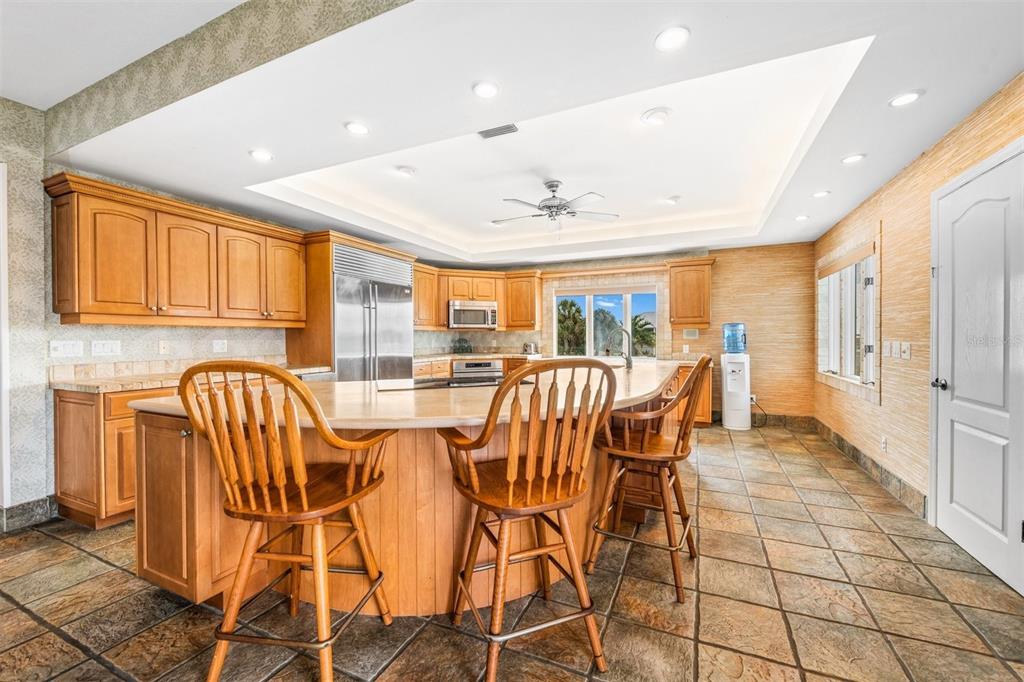 GROVE CITY SHORES - Residential