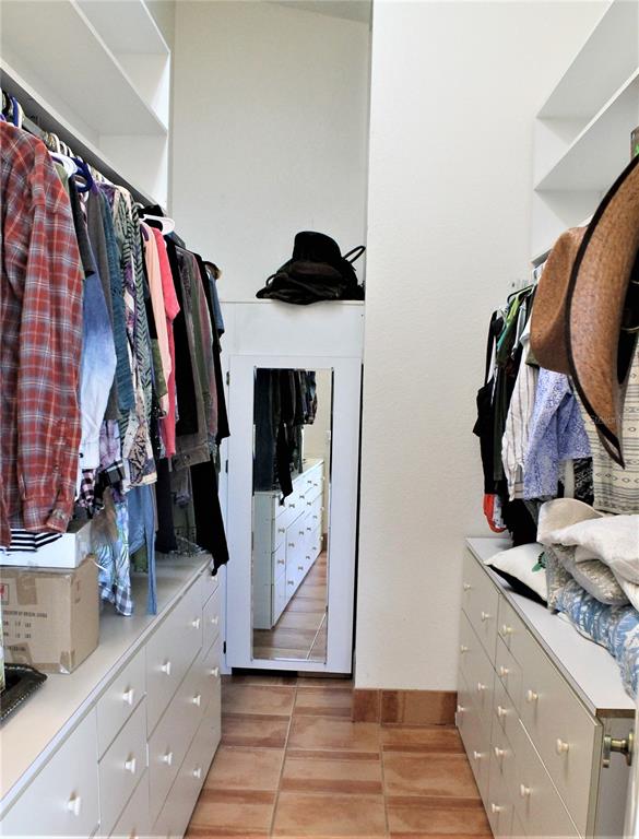 GROVE CITY SHORES - Residential