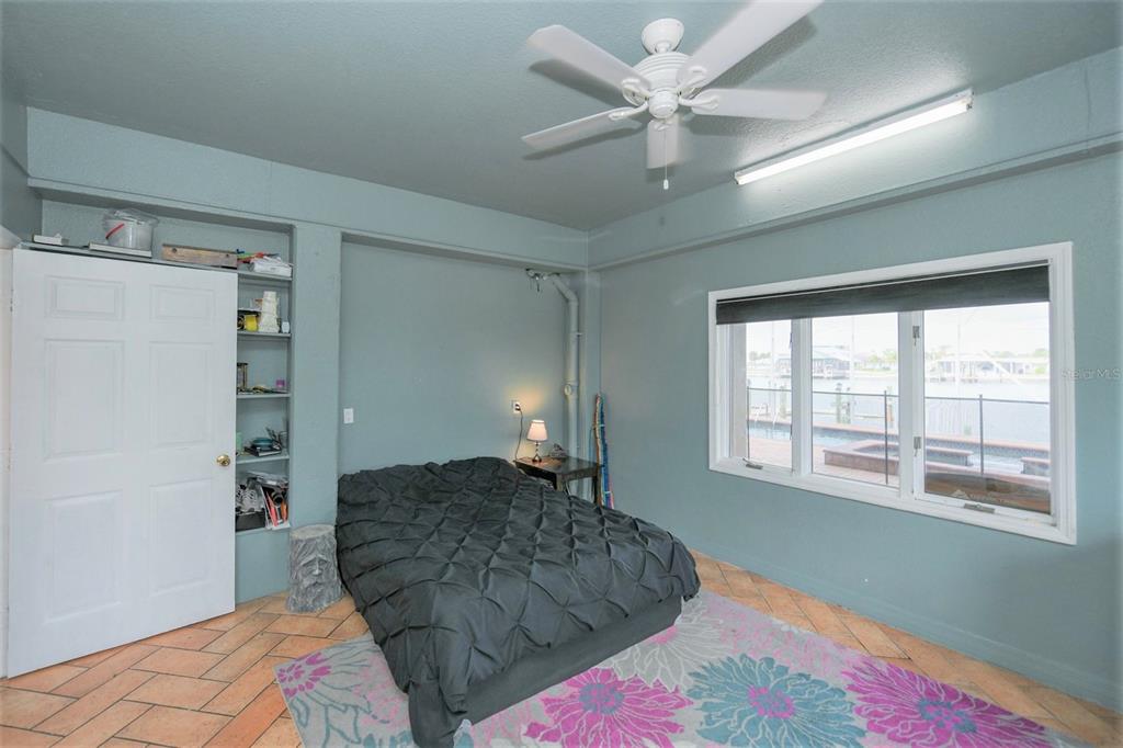 GROVE CITY SHORES - Residential