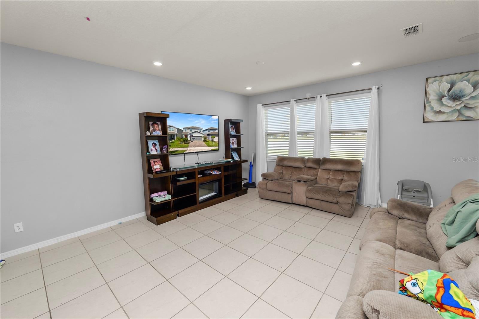 1852 SUMMER SERENITY DRIVE