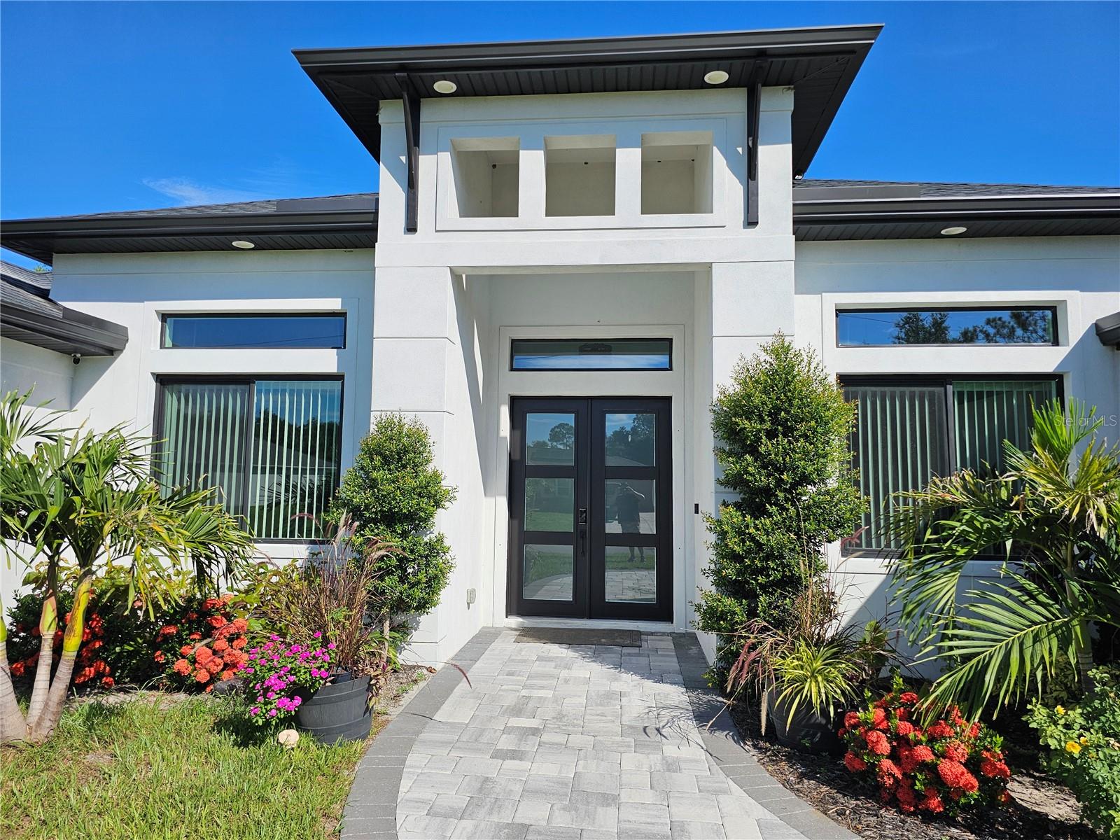 3131 GARBETT TERRACE