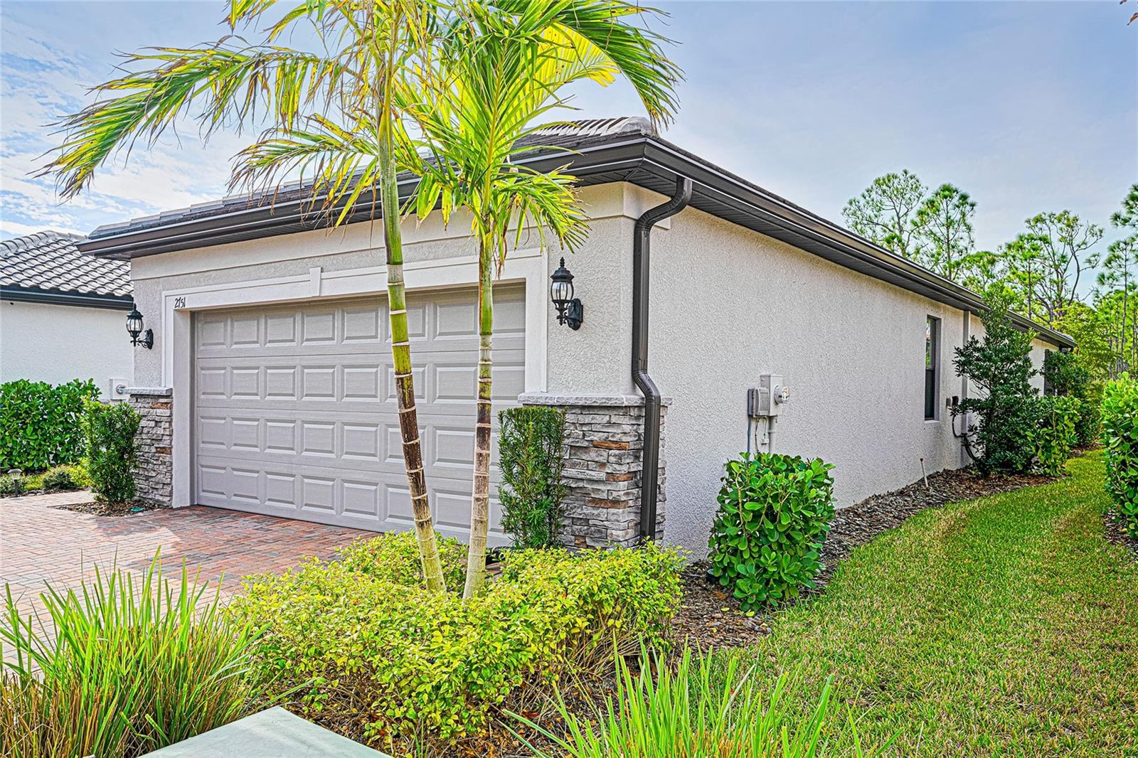2751 LAVANDULA COURT