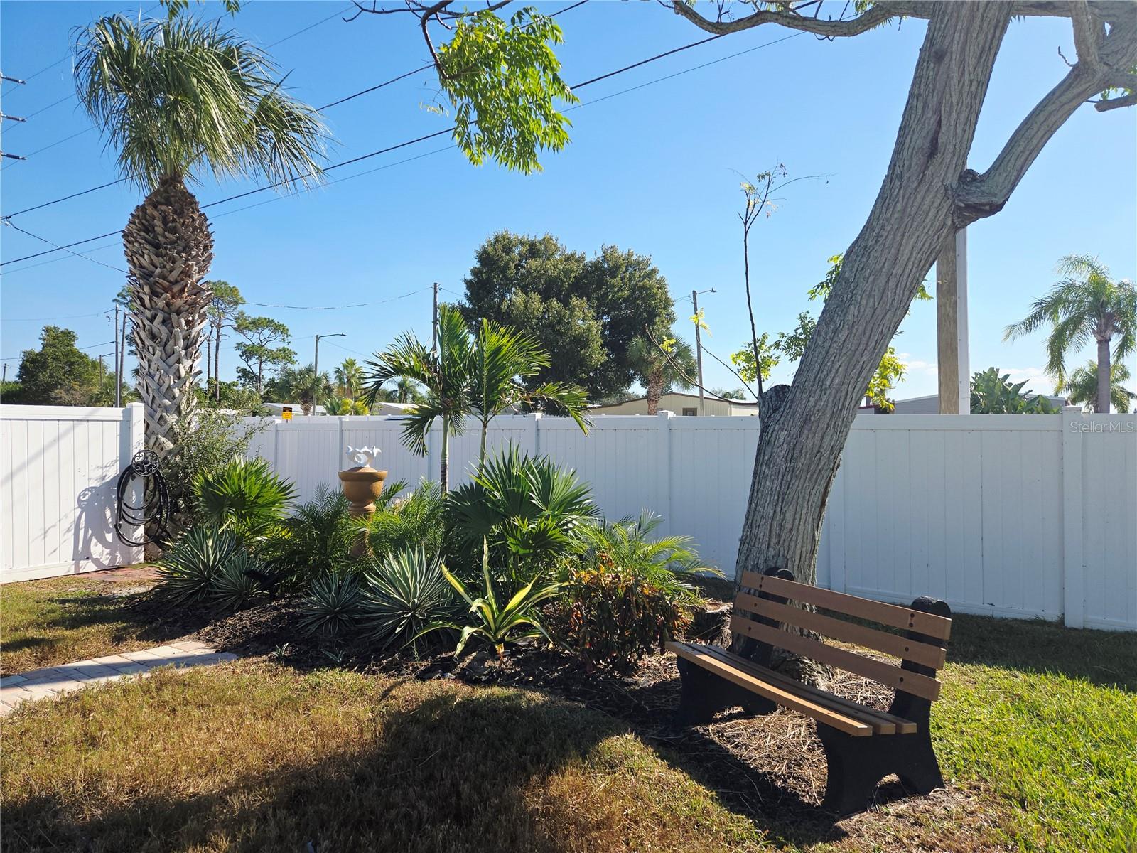 TARPON SHORES MOBILE HOME VILLAGE UNREC - Residential