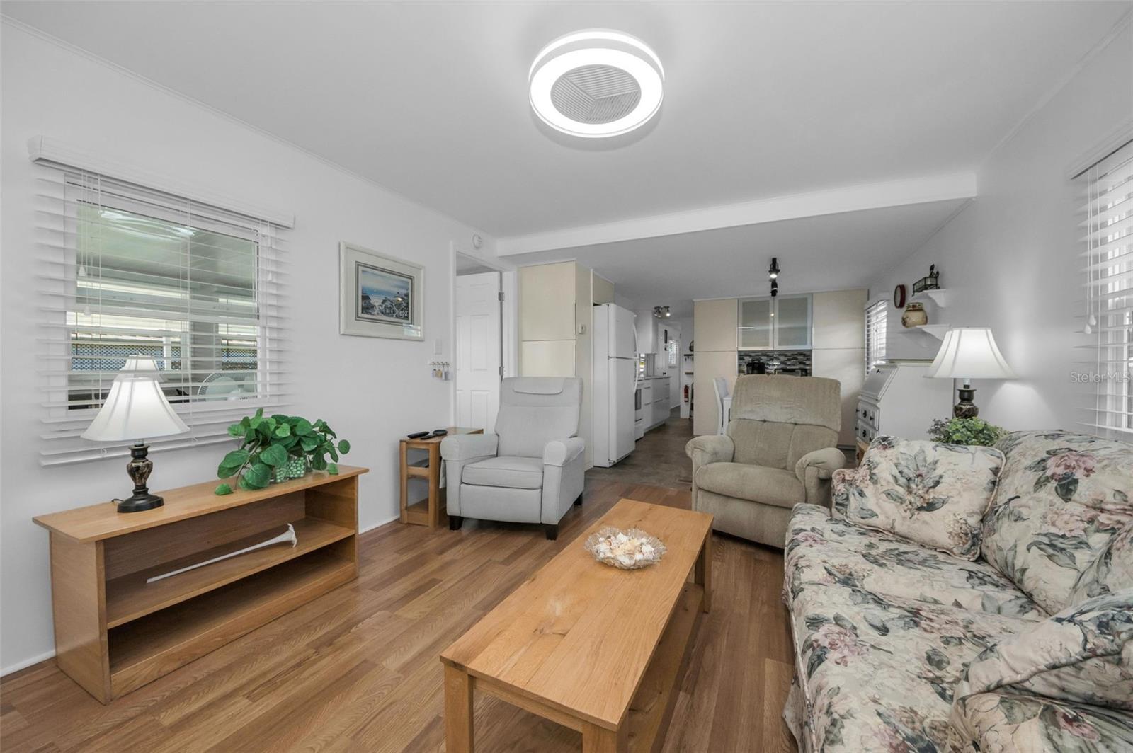 TARPON SHORES MOBILE HOME VILLAGE UNREC - Residential