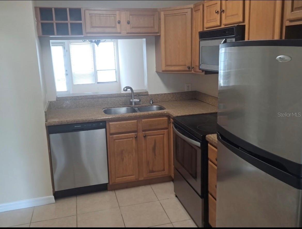 COLONIAL LANDINGS PH 02 - Residential