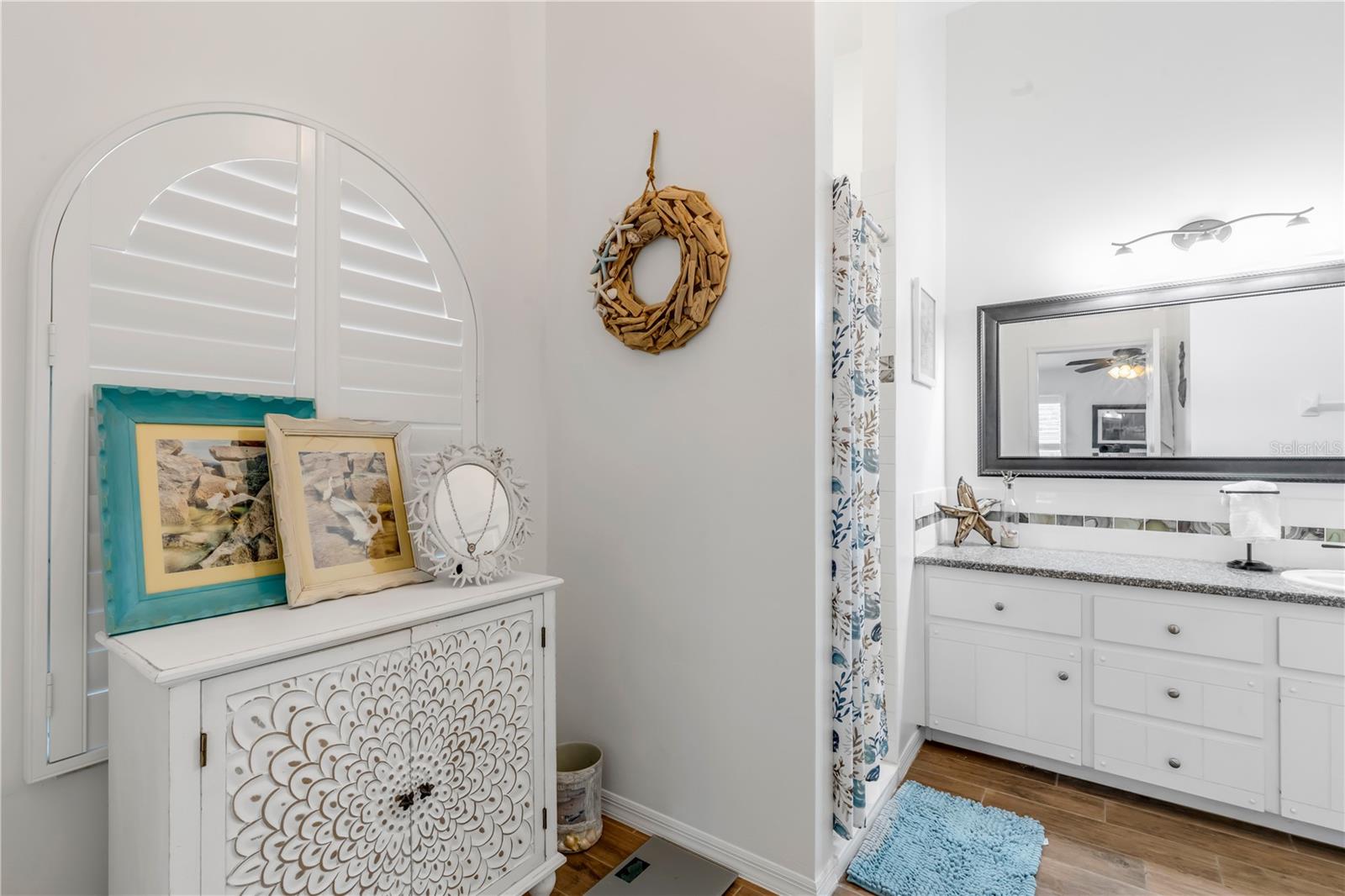 CENTURY WOODS - Residential