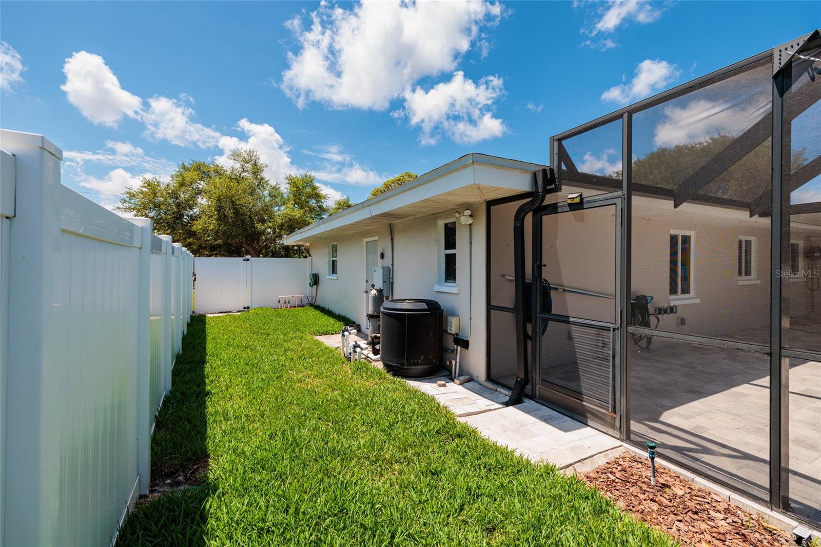 EMERALD HILL ESTATES - Residential
