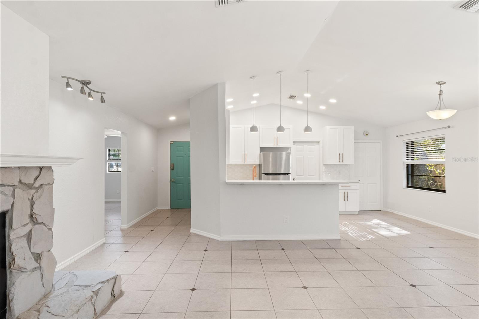 PINELLAS PARK ADD 02 - Residential Lease