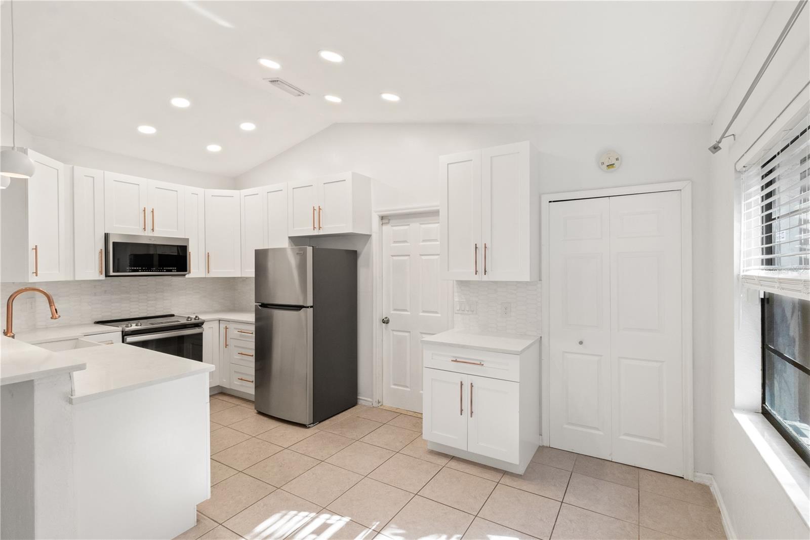 PINELLAS PARK ADD 02 - Residential Lease