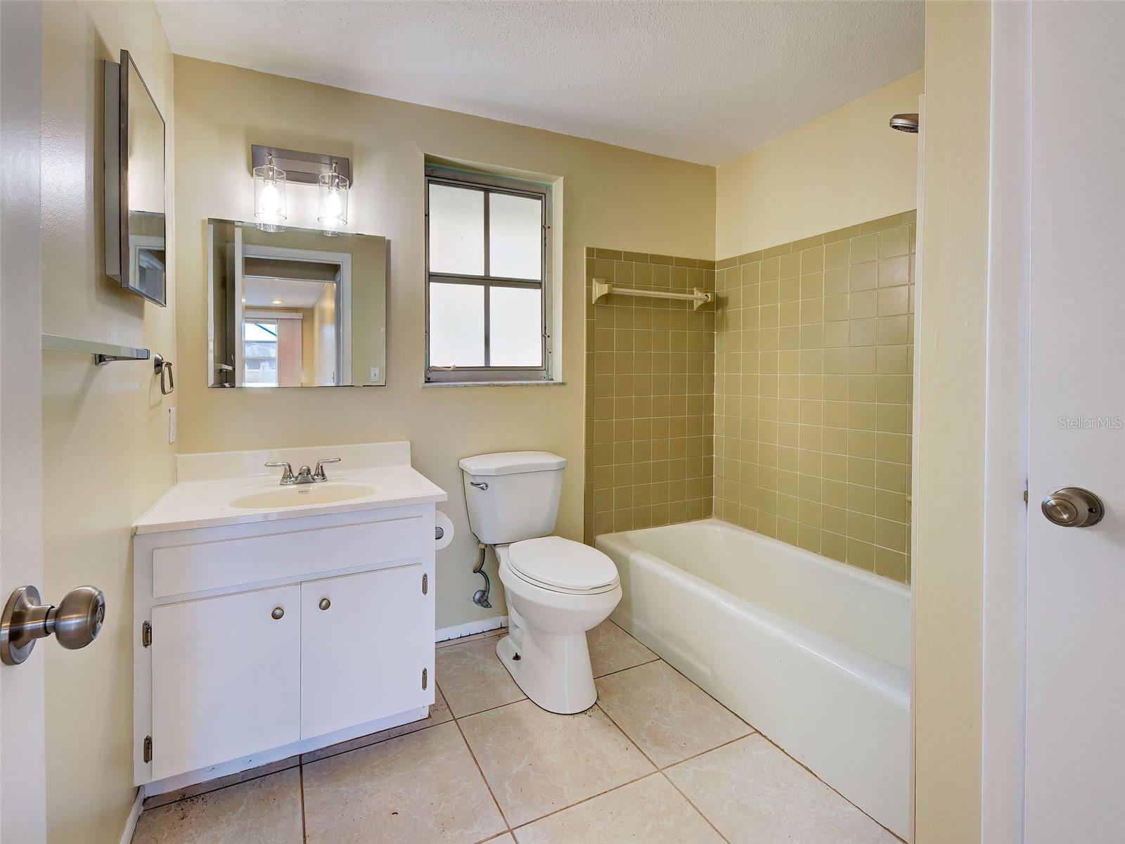 OVERBROOK GARDENS - Residential