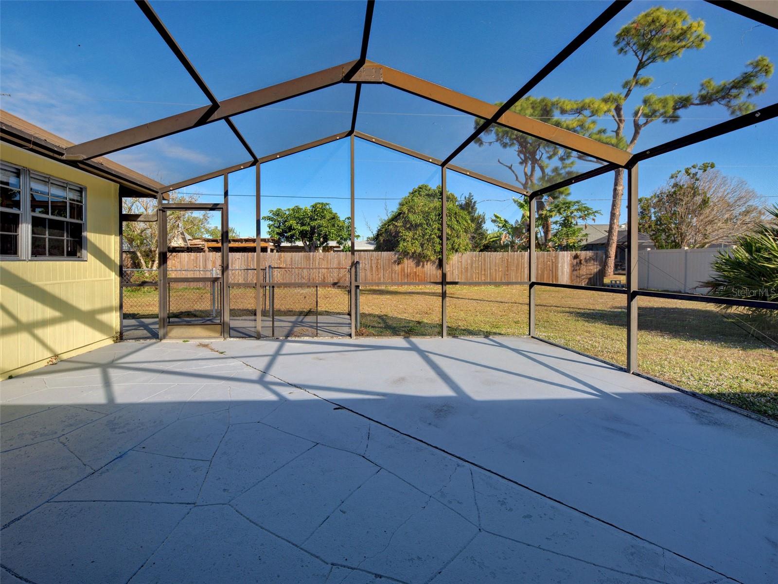 OVERBROOK GARDENS - Residential