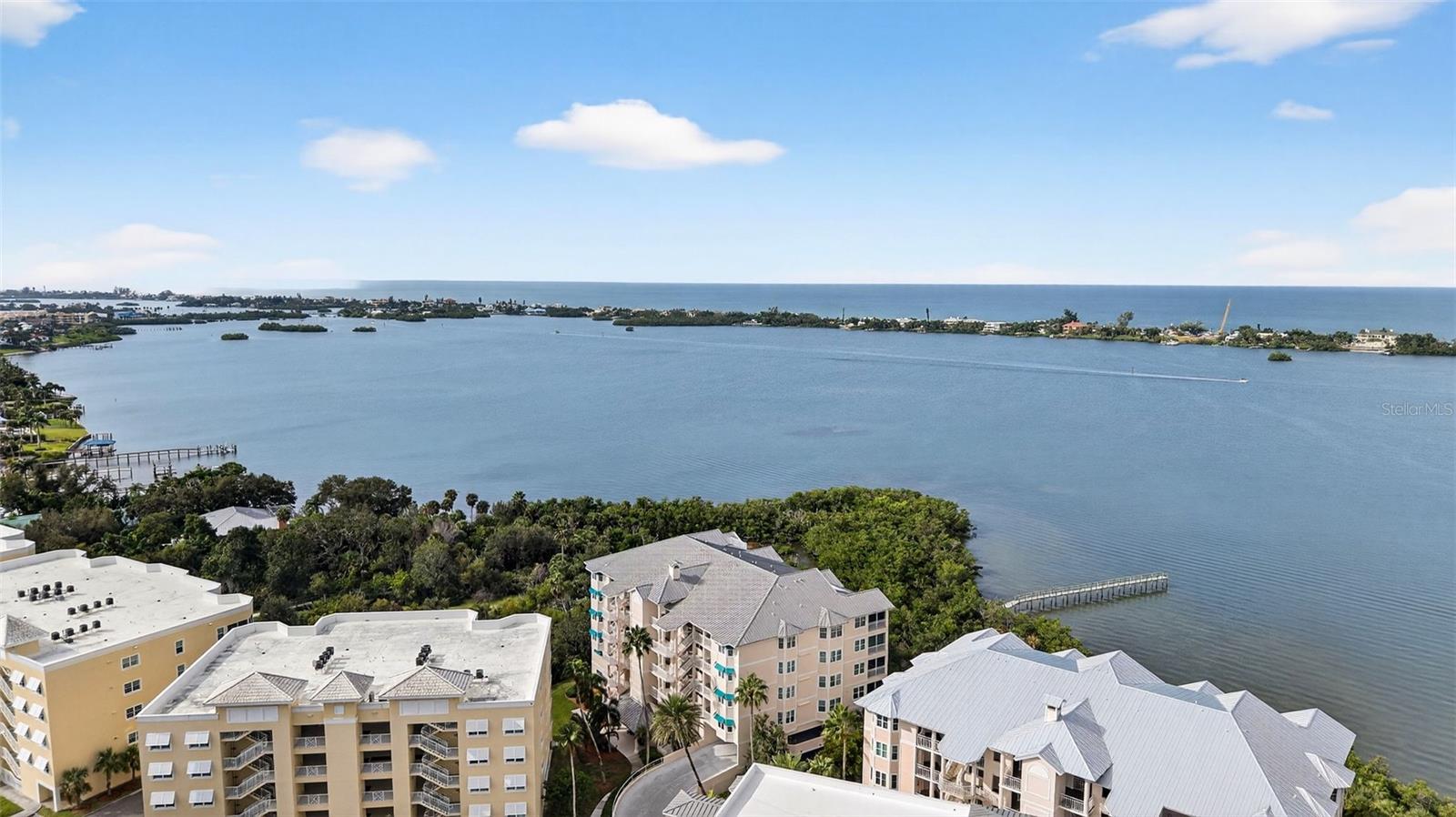 BAYPOINTE VISTA 1 - Residential