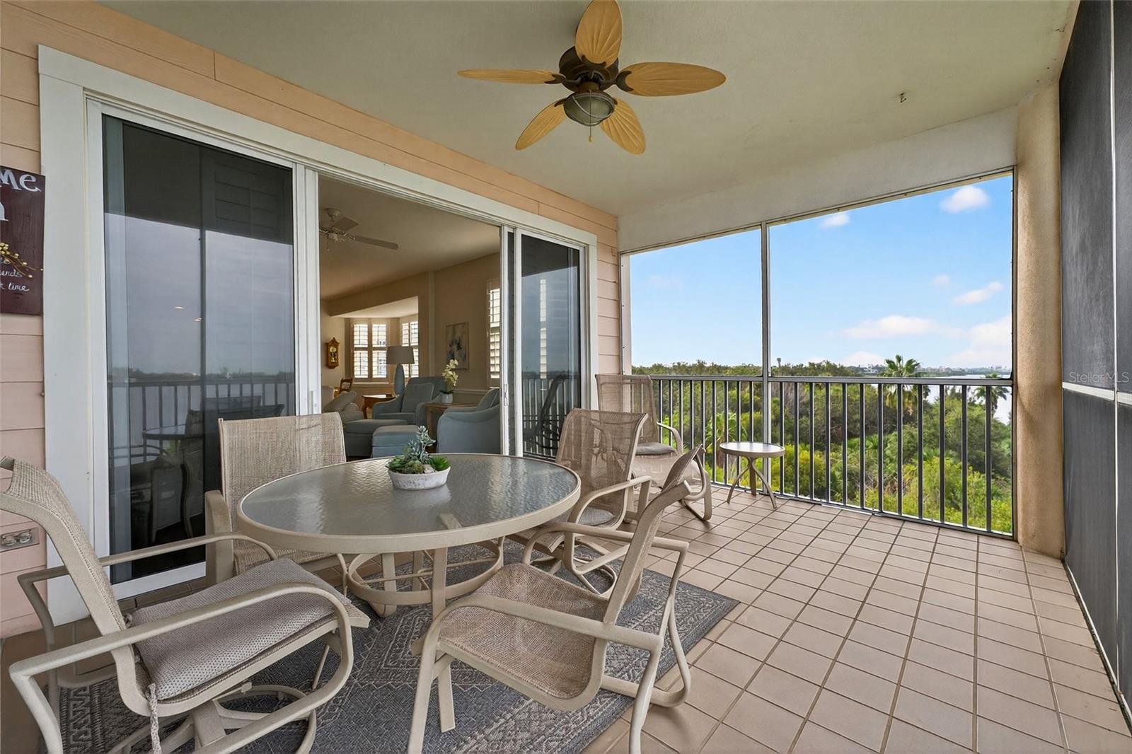 BAYPOINTE VISTA 1 - Residential