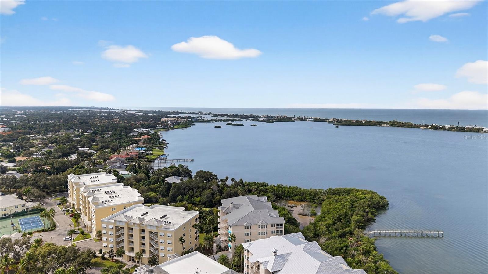 BAYPOINTE VISTA 1 - Residential