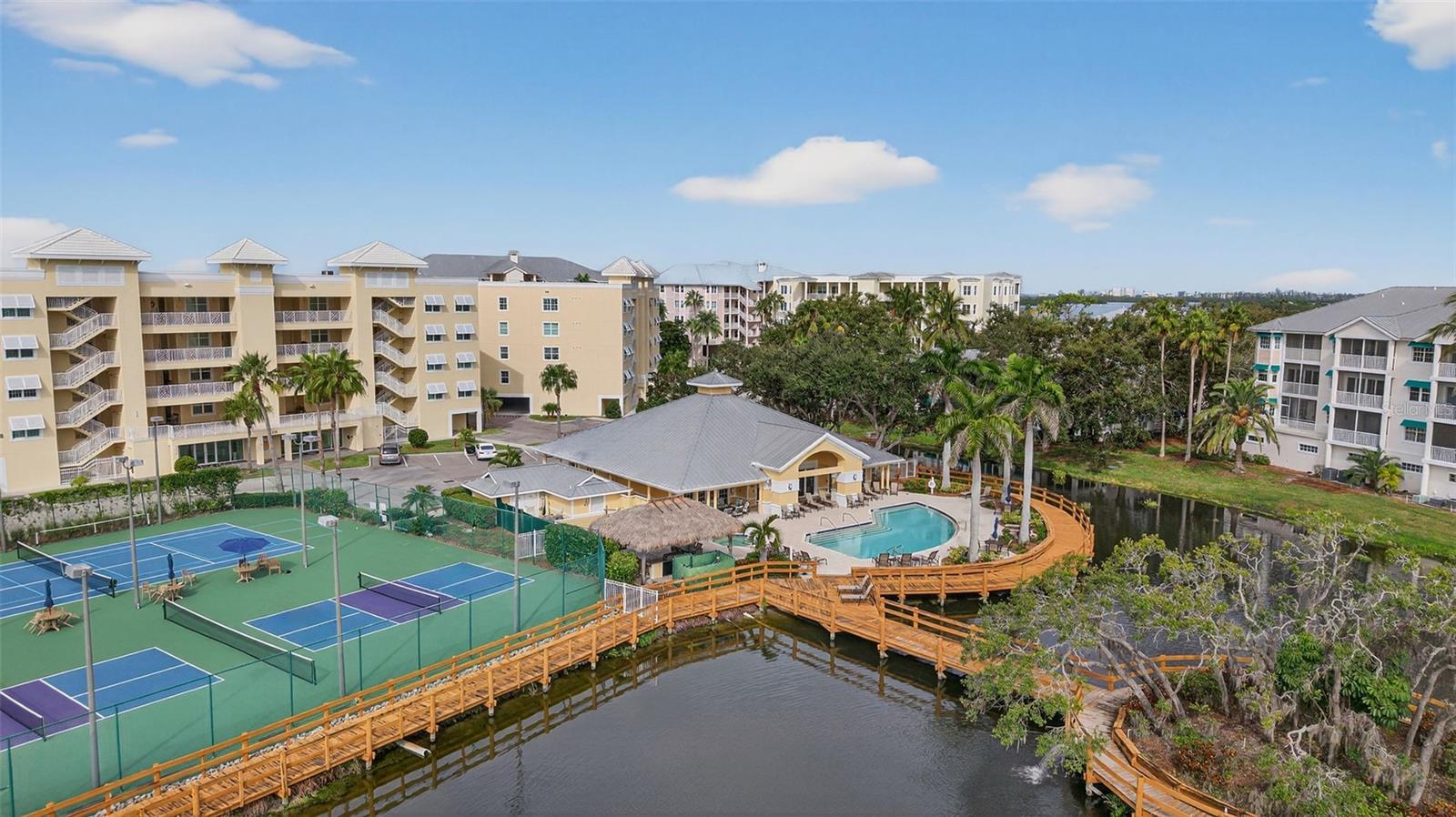 BAYPOINTE VISTA 1 - Residential