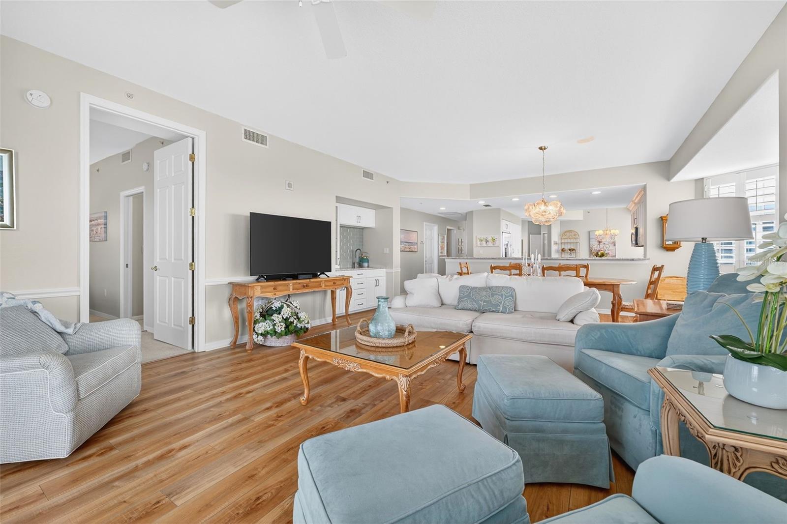 BAYPOINTE VISTA 1 - Residential