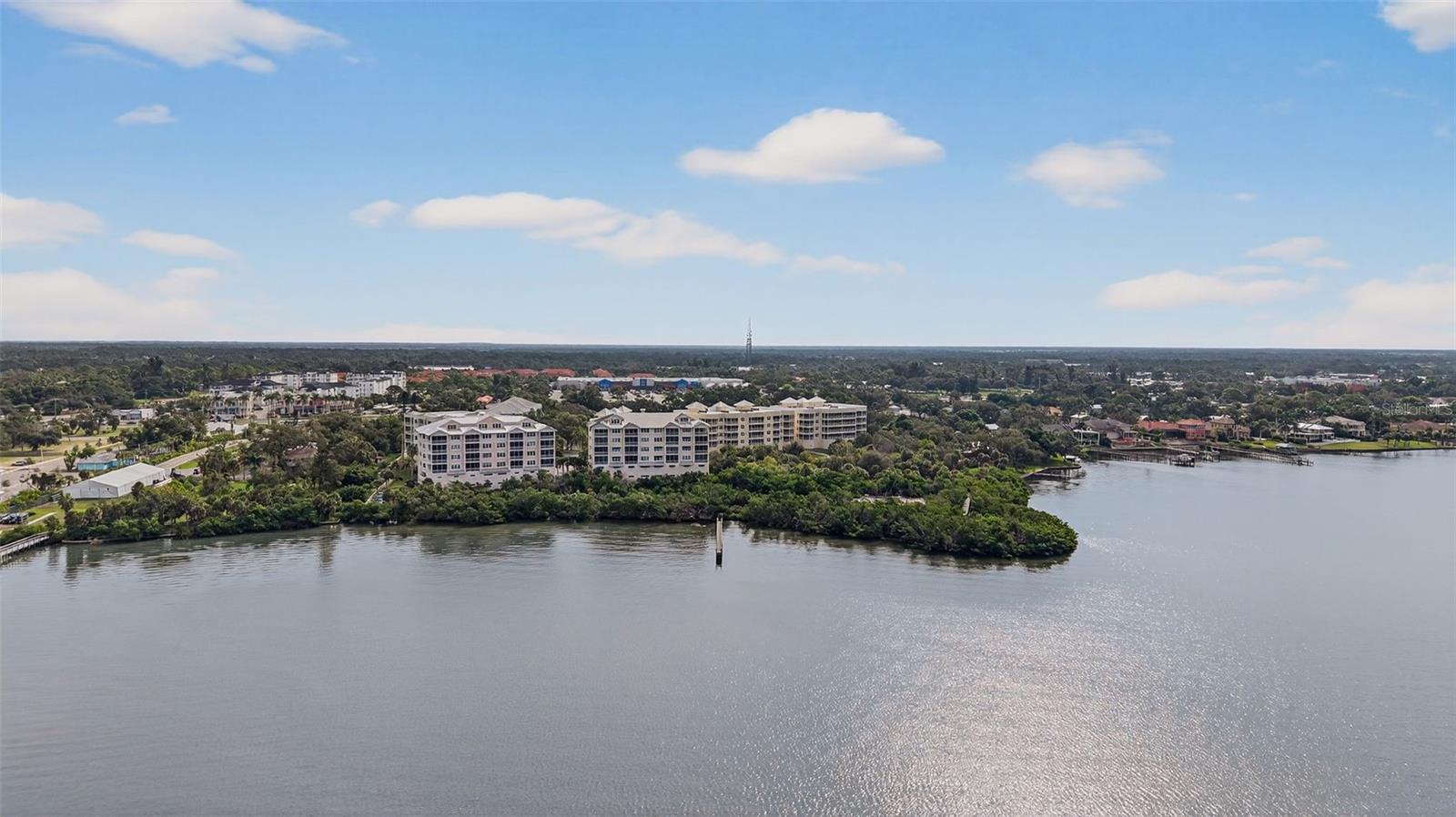 BAYPOINTE VISTA 1 - Residential